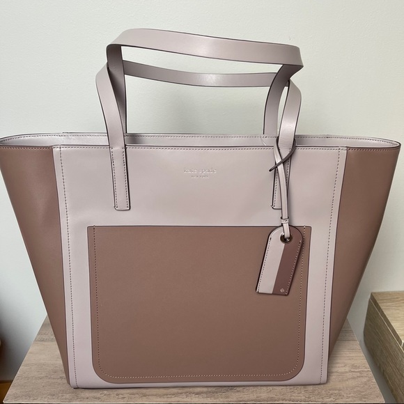 kate spade Handbags - Kate Spade Large Pocket Tote